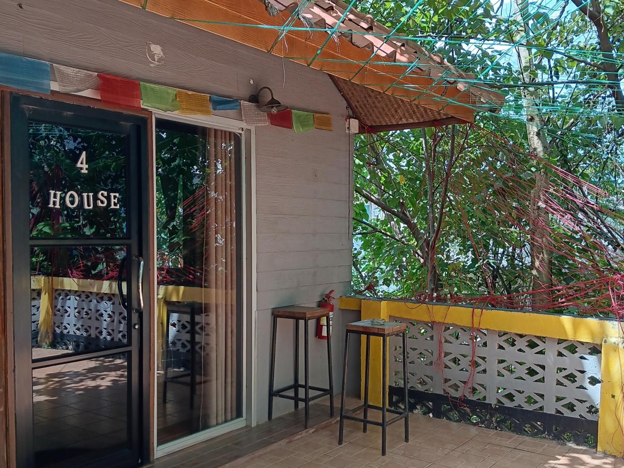 Hostel Happy House Backpackers Pai Exteriér fotografie