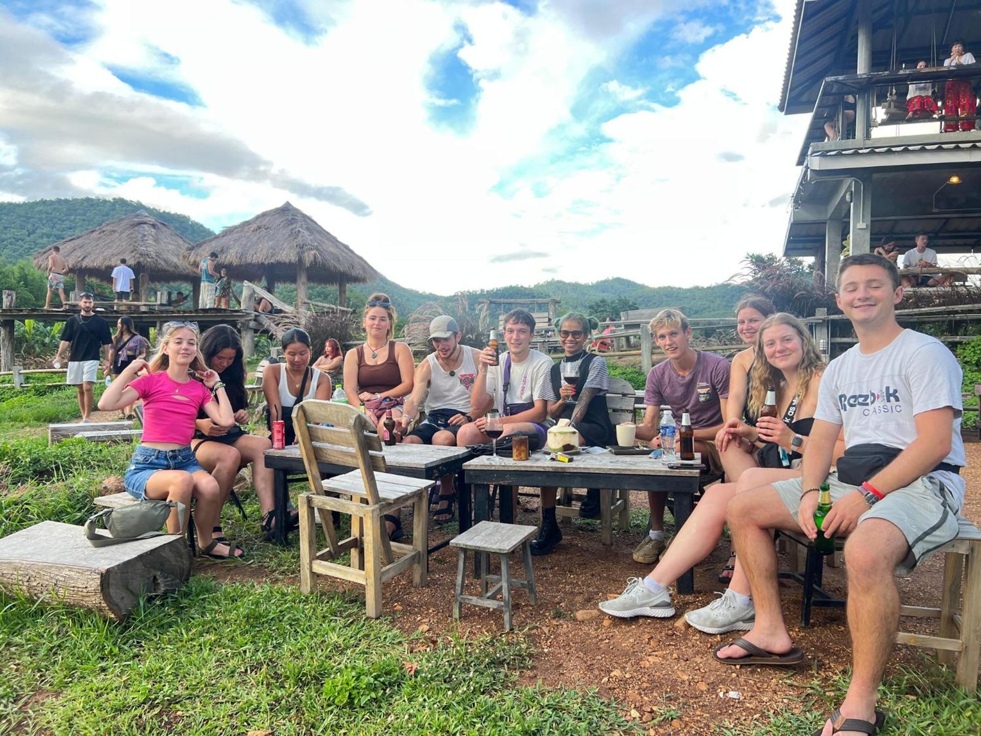 Hostel Happy House Backpackers Pai Exteriér fotografie